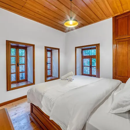 וילה The Sukabagi House *